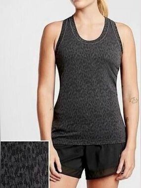 ATHLETA Black Gray Momentum Allure Print Tank Top Non-Slip Active Top Size‎ XS